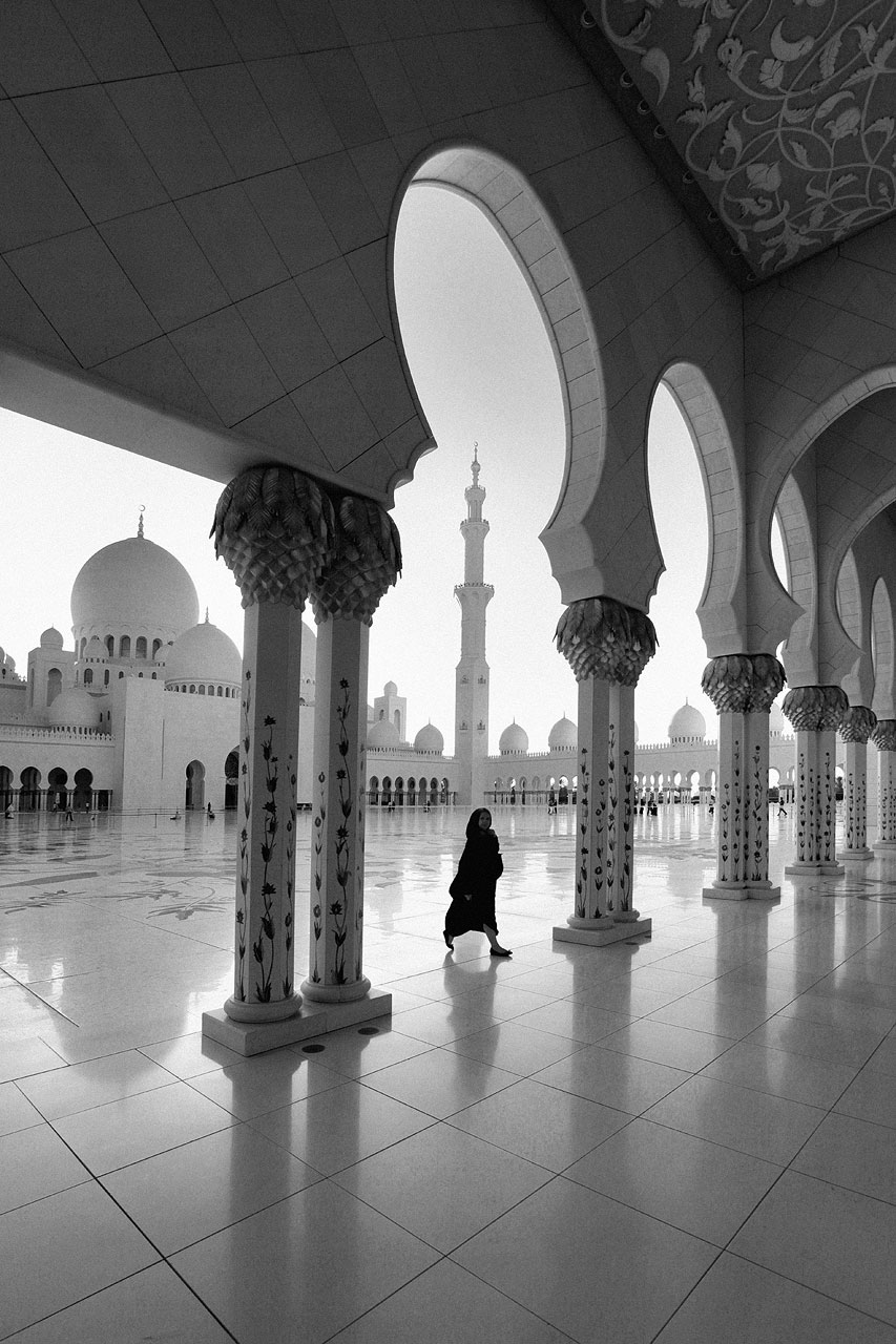 Reportage | Sheikh Zayed Grand Mosque | Rainer Waelder Fotografie Freiburg und Basel | Bilder und Kunstwerke für Räume kaufen